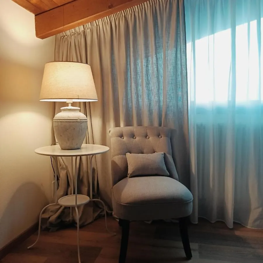 Agriturismo La Casetta - Ospitalita Rurale Familiare Montese Farm stay