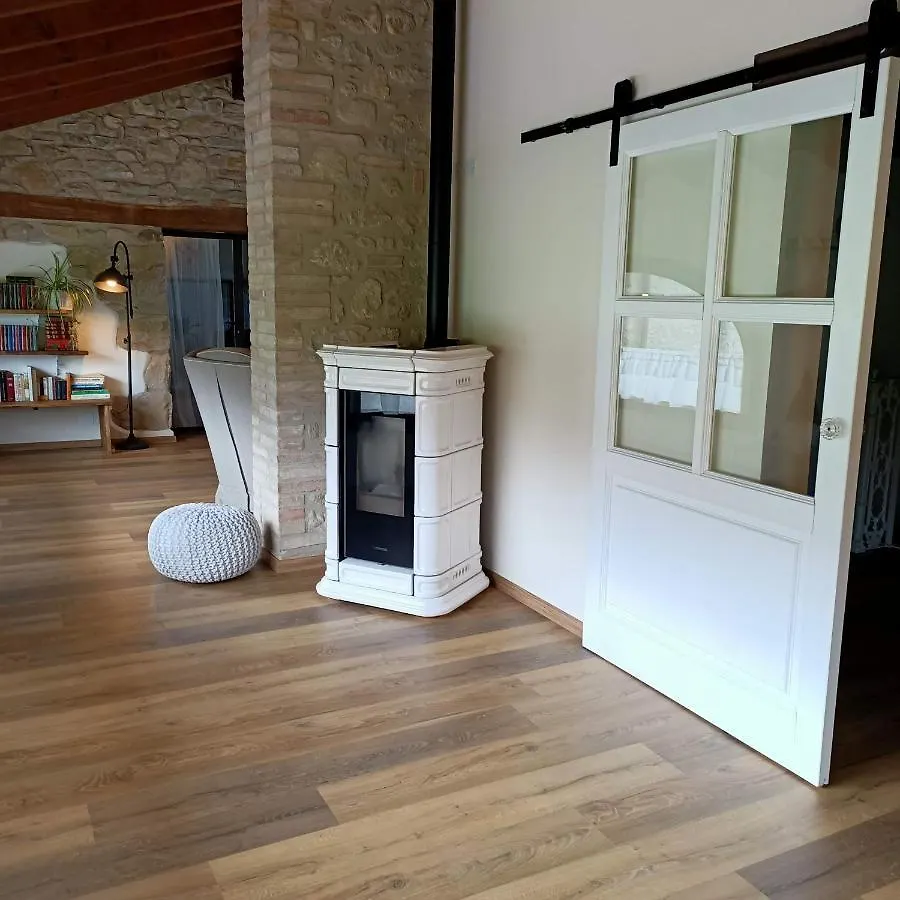Agriturismo La Casetta - Ospitalita Rurale Familiare Montese Farm stay