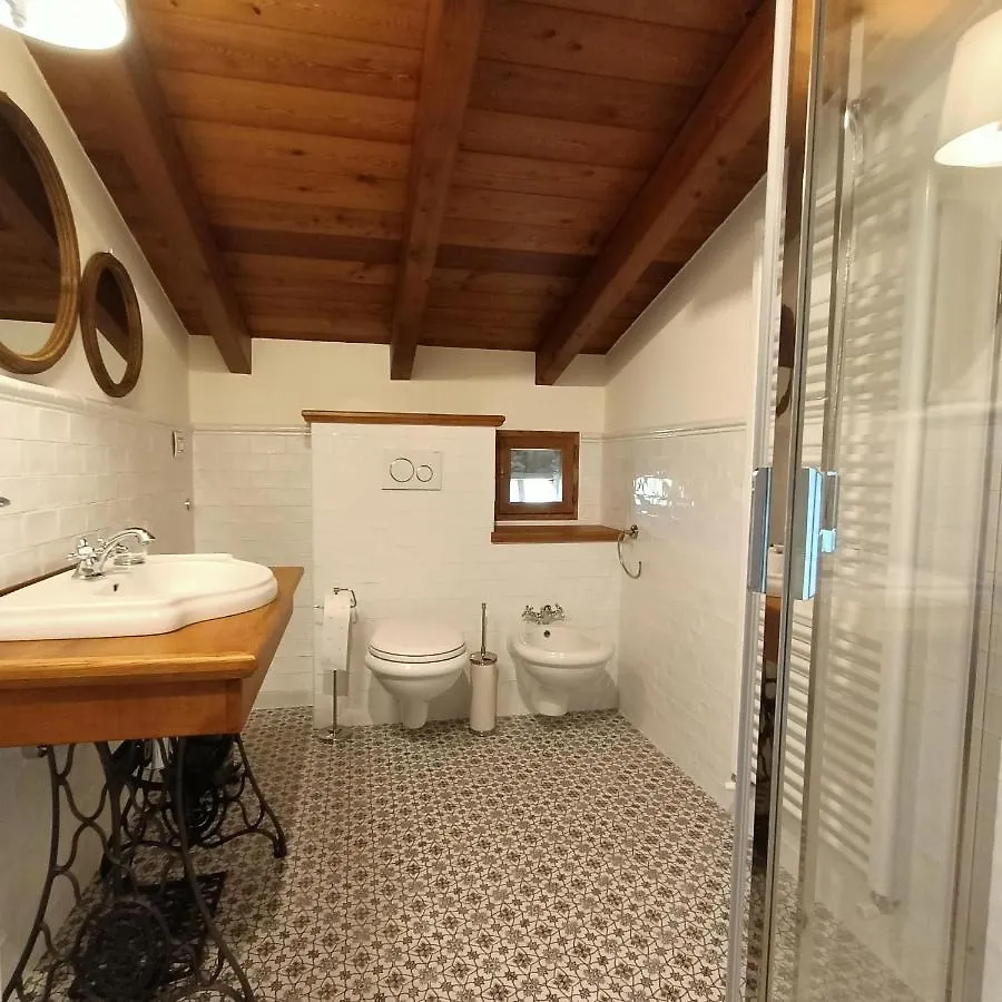 Farm stay Agriturismo La Casetta - Ospitalita Rurale Familiare Montese